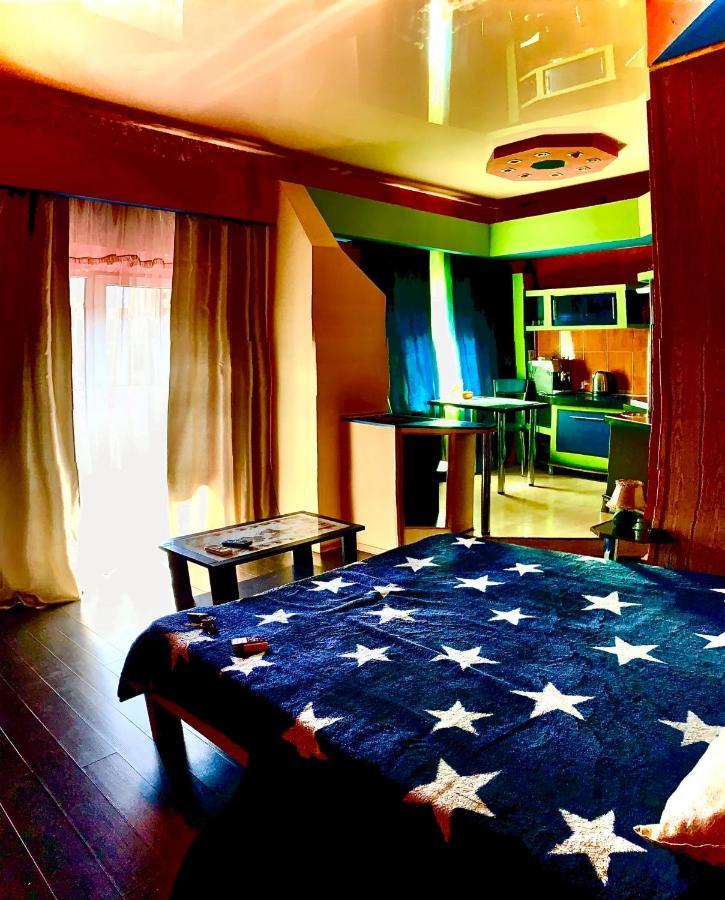 One-Bedroom Apartment On Gagarina Kharkov Ngoại thất bức ảnh